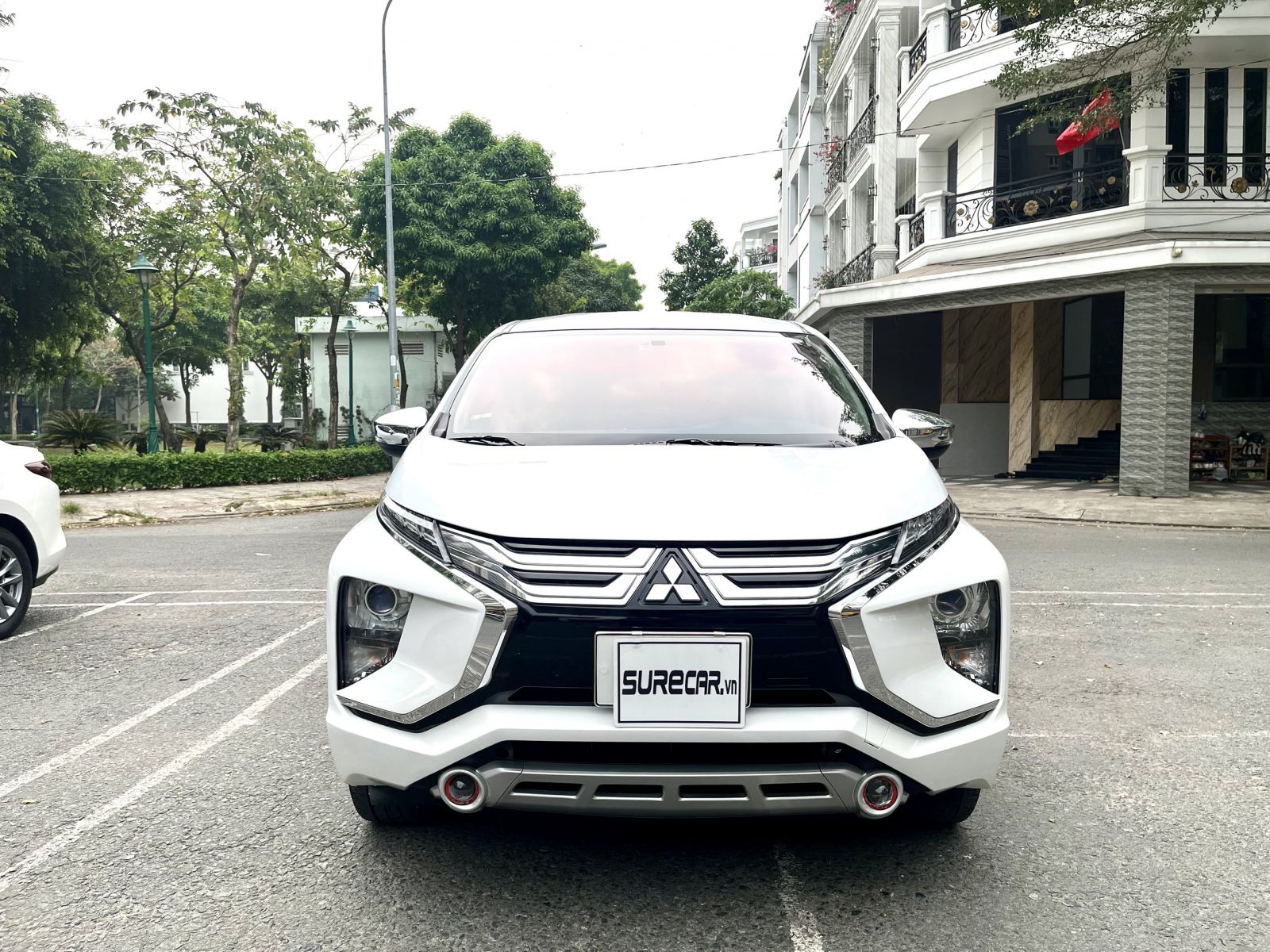 Xe Mitsubishi Xpander At C M U Tr Ng